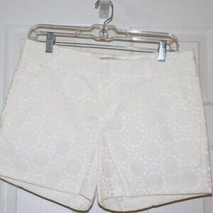 Banana Republic  | White Jacquard Geometric Shorts, Size 4